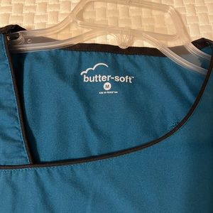 Uniform Advantage Butter-Soft Scrub Set
